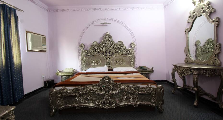 Hotel Ivory Palace, New Delhi 5
